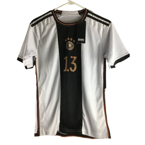 Thomas Müller Soccer Kids Uniform Size 28 - Picture 2 of 10